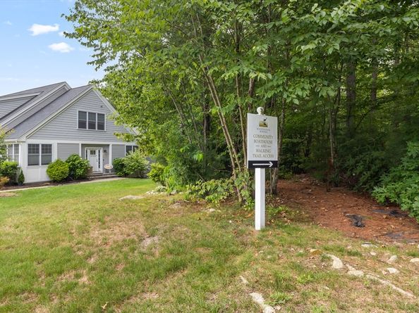 40 Lakepoint Way 40, Hopkinton MA 01748