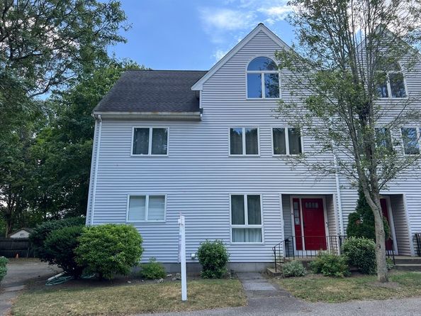 46 Suomi Rd 46, Quincy MA 02169
