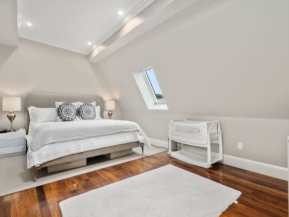 324 Tappan 2, Brookline MA 02445