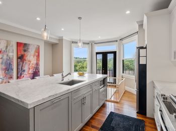 324 Tappan