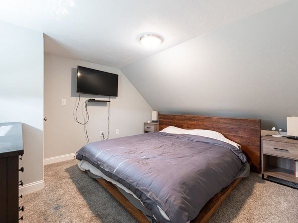 8 Putnam St 3, Danvers MA 01923