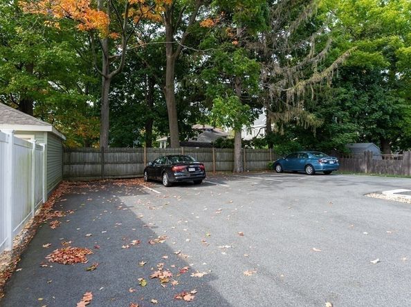 8 Putnam St 3, Danvers MA 01923