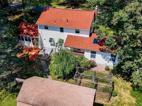 3 Blaisdell Rd, Chelmsford MA 01824