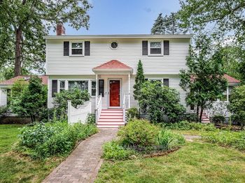 3 Blaisdell Rd