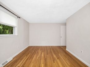 3 Blaisdell Rd, Chelmsford MA 01824