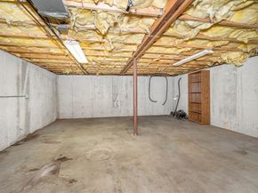 3 Blaisdell Rd, Chelmsford MA 01824