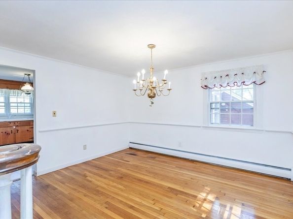 77 Essex St, Middleton MA 01949
