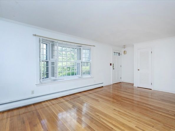 77 Essex St, Middleton MA 01949