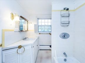 77 Essex St, Middleton MA 01949
