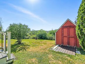 37 Mohave Rd, Worcester MA 01606