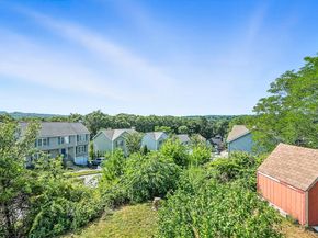 37 Mohave Rd, Worcester MA 01606