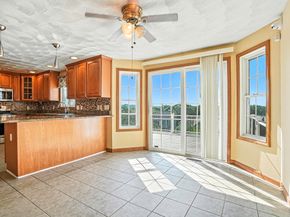 37 Mohave Rd, Worcester MA 01606