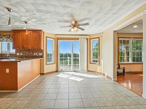 37 Mohave Rd, Worcester MA 01606