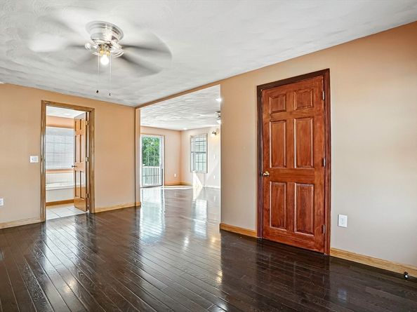 37 Mohave Rd, Worcester MA 01606