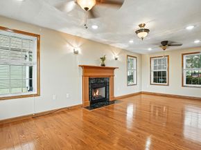 37 Mohave Rd, Worcester MA 01606