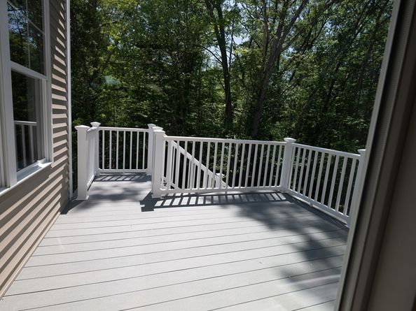 17 Old Grafton Rd, Upton MA 01568