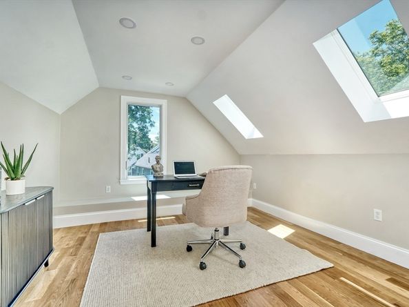 315 Waverley St, Belmont MA 02478