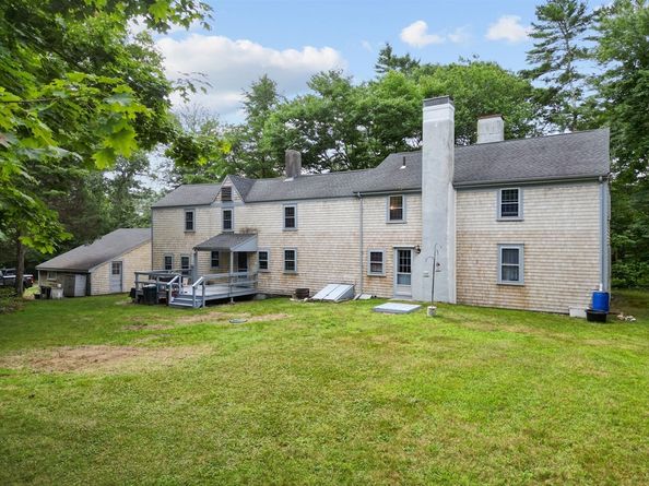 687 Main Street, Wareham MA 02571