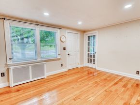7 Manor Road, Auburn MA 01501