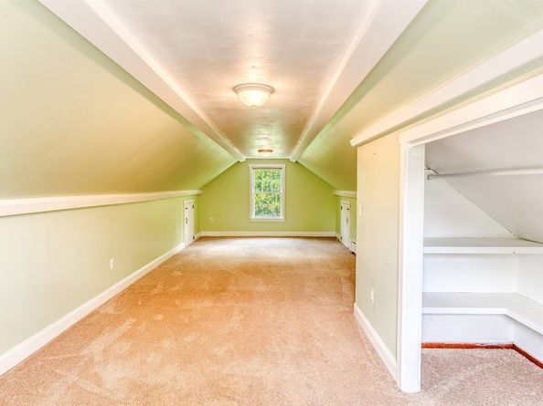 7 Manor Road, Auburn MA 01501