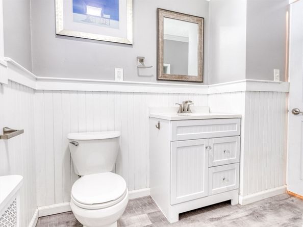 7 Manor Road, Auburn MA 01501