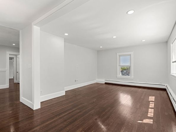 15 Mount Washington Ave, Malden MA 02148