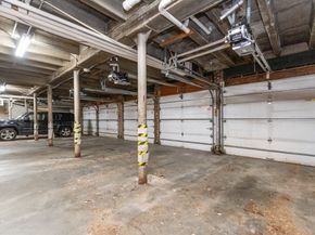 27-29 Commonwealth Avenue 5, Newton MA 02467