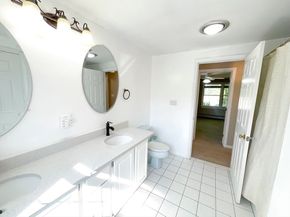 11 Fernwood St 11, North Andover MA 01845