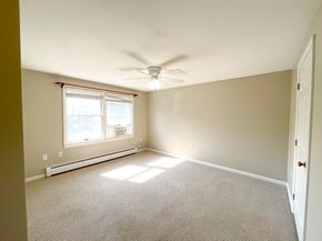 11 Fernwood St 11, North Andover MA 01845