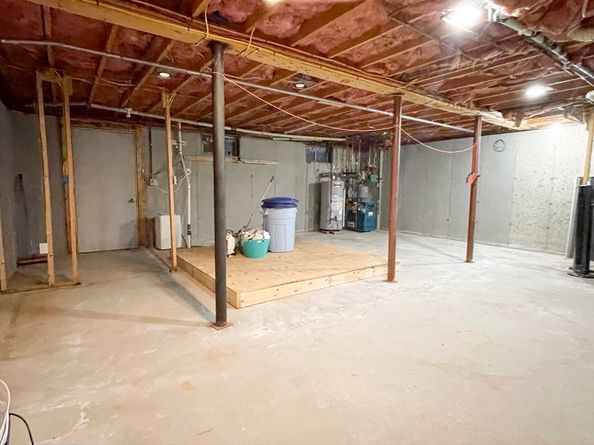 11 Fernwood St 11, North Andover MA 01845
