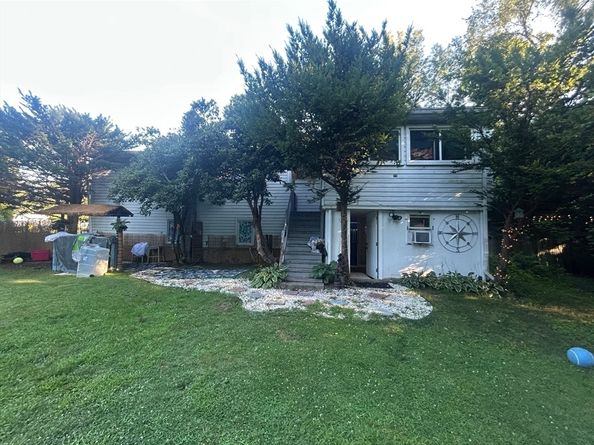 317 Chestnut St, Randolph MA 02368