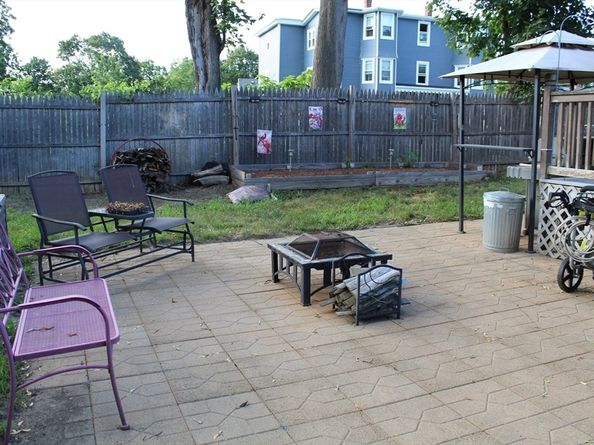 176 Mechanic St, Marlborough MA 01752