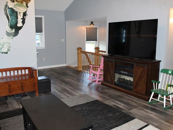 176 Mechanic St, Marlborough MA 01752