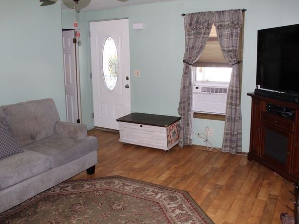 176 Mechanic St, Marlborough MA 01752