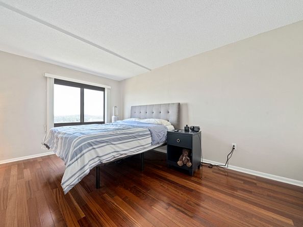 73 Broad Reach T123C, Weymouth MA 02191