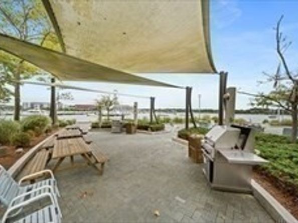 73 Broad Reach T123C, Weymouth MA 02191