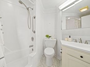 73 Broad Reach T123C, Weymouth MA 02191