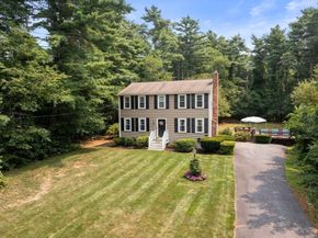 23 Williams Dr, Carver MA 02330