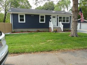 106 Hull Street, Beverly MA 01915