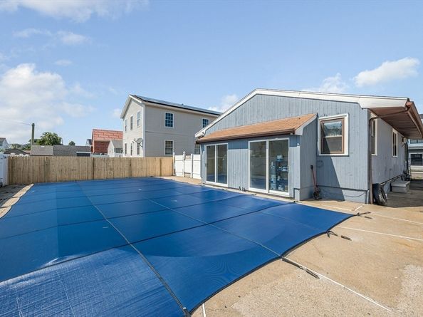 74 Gage Ave, Revere MA 02151