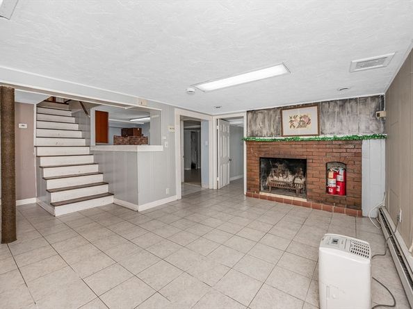 74 Gage Ave, Revere MA 02151