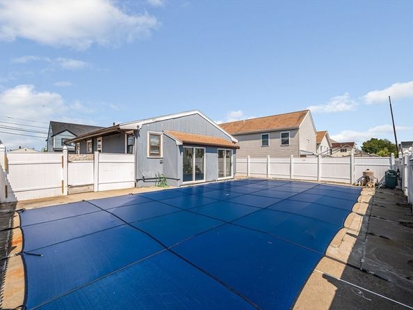 74 Gage Ave, Revere MA 02151