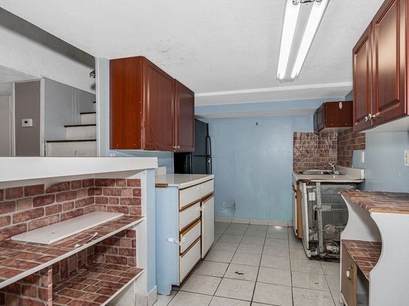 74 Gage Ave, Revere MA 02151
