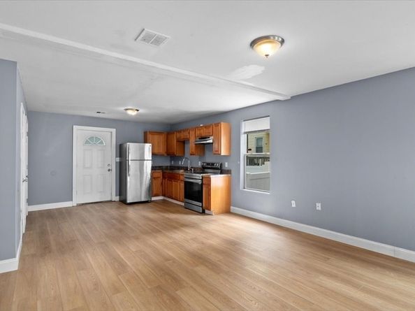 20 Woodford St, Boston MA 02125