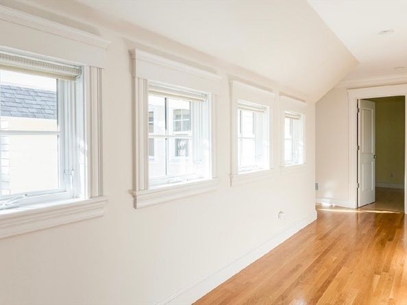 3A Nowers Road, Lexington MA 02420
