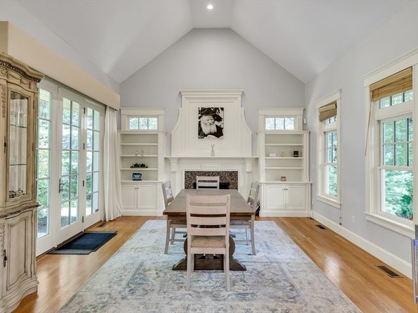 3A Nowers Road, Lexington MA 02420