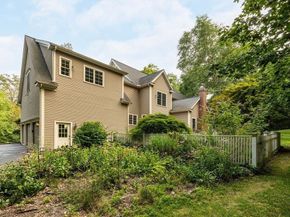 21 Hearthstone Road, Hopkinton MA 01748