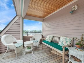 80 Prospect Street 13, Gloucester MA 01930