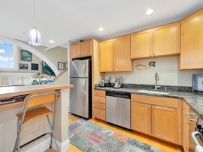 80 Prospect Street 13, Gloucester MA 01930