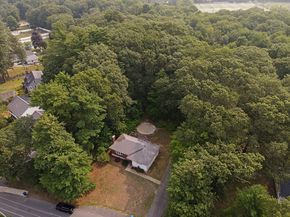 4 French St, Billerica MA 01821